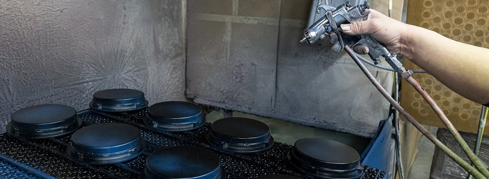 手吹塗装ライン